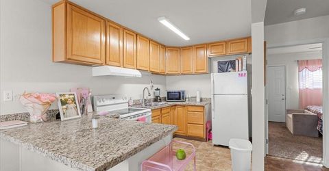 180 E J St, Oakdale, CA 95361 Photo