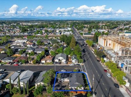 180 E J St, Oakdale, CA 95361 Photo