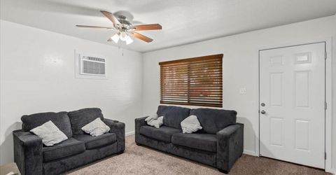 180 E J St, Oakdale, CA 95361 Photo