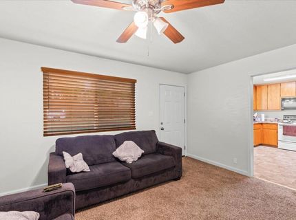 180 E J St, Oakdale, CA 95361 Photo