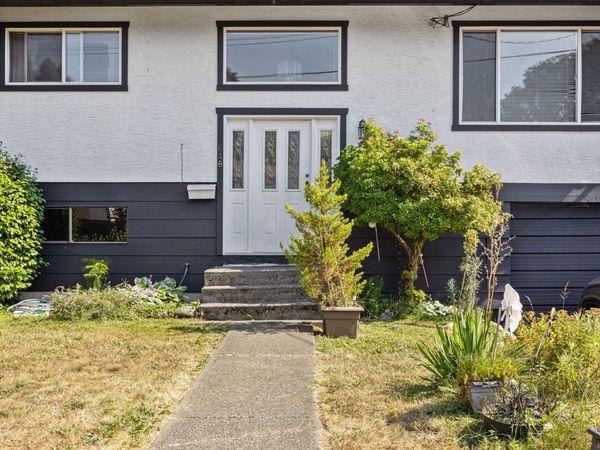 648 22nd St , Courtenay, BC V9N 6L1