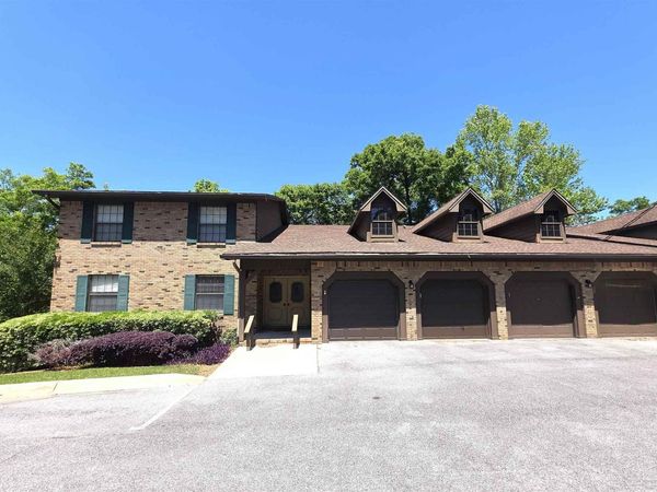 4831 E Olive Rd, Unit 4A, Pensacola, FL 32514