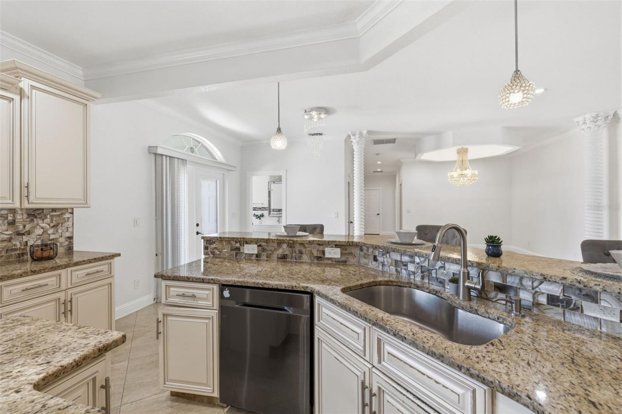5550 64th Avenue N, Pinellas Park, FL 33781 Photo
