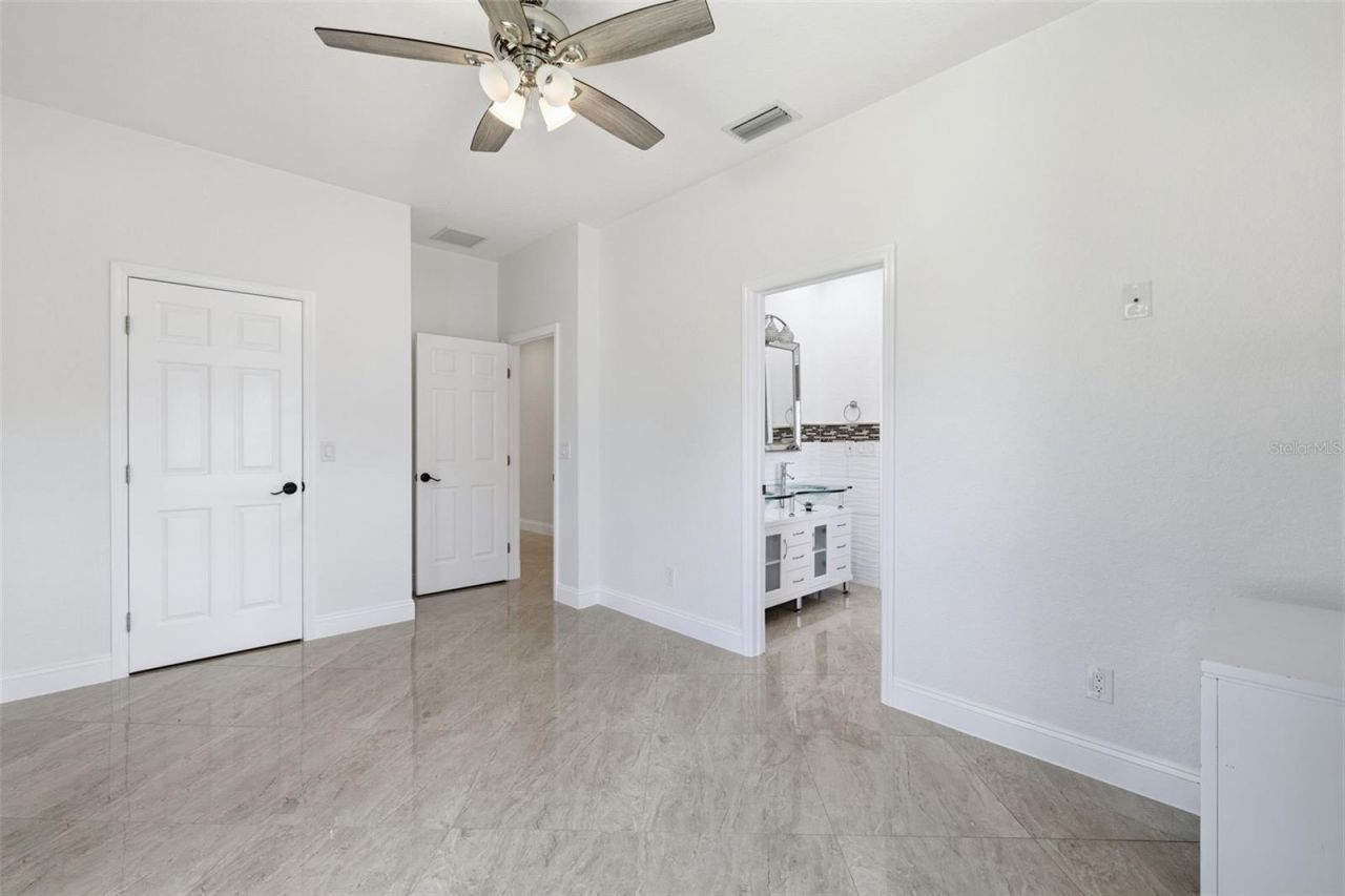5550 64th Avenue N, Pinellas Park, FL 33781 Photo