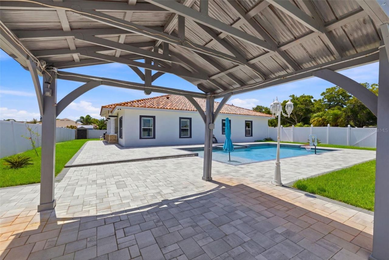 5550 64th Avenue N, Pinellas Park, FL 33781 Photo