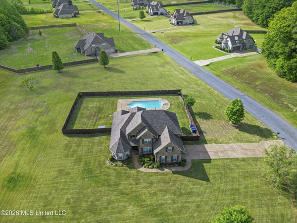 12900 Miller Farms Drive, Olive Branch, MS 38654