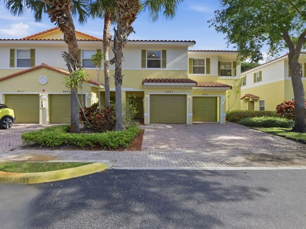 2423 NW 31st Court, Oakland Park, FL 33309