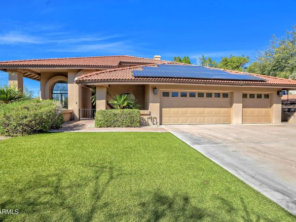 947 E BECK Lane, Phoenix, AZ 85022