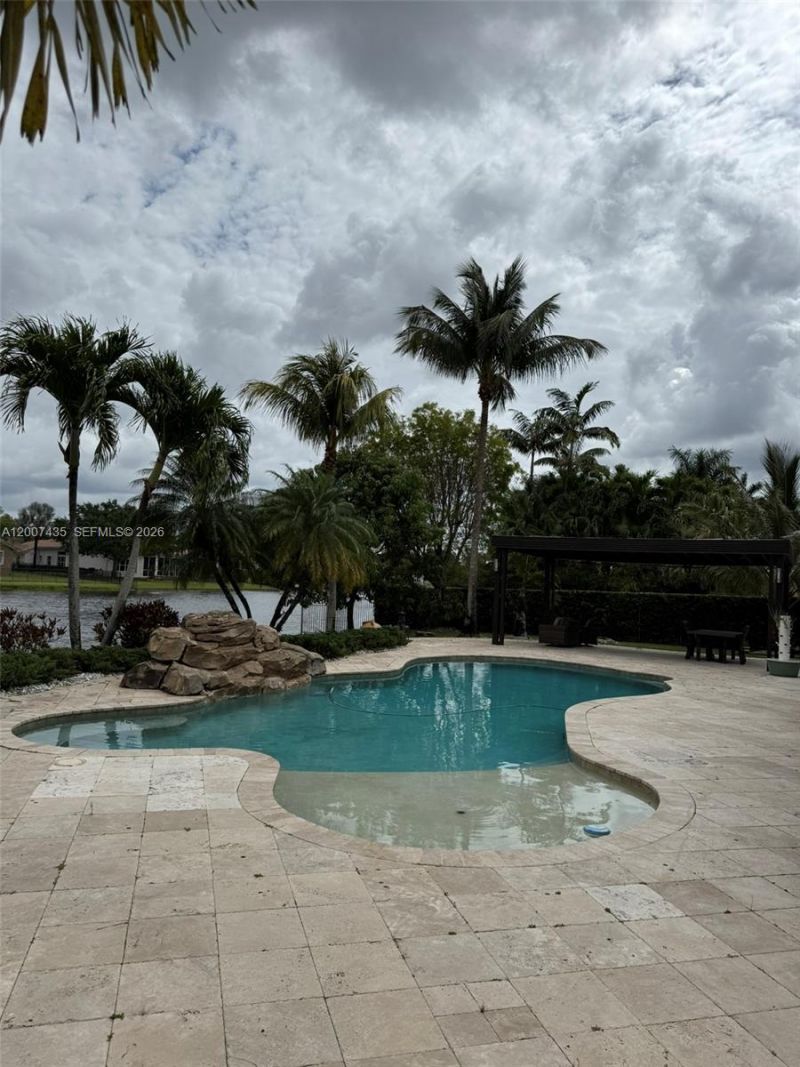 15053 SW 40th St , Davie, FL 33331 Photo