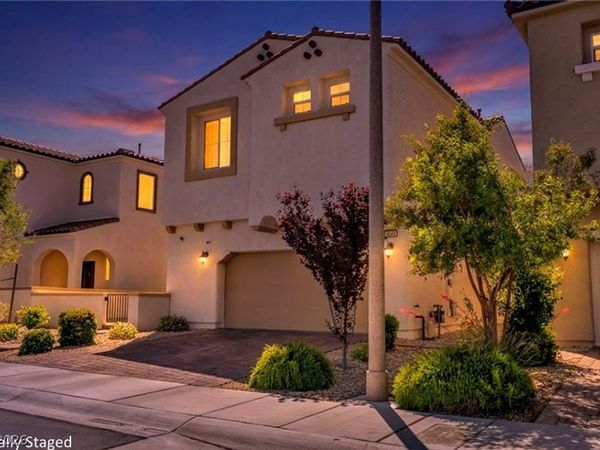 8049 Tank Loop Street , Las Vegas, NV 89166