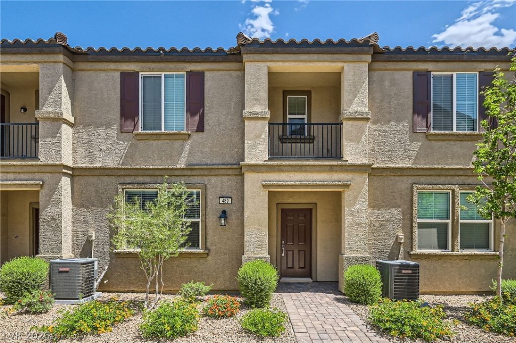 489 Filaree Place, Henderson, NV 89015 Main Photo