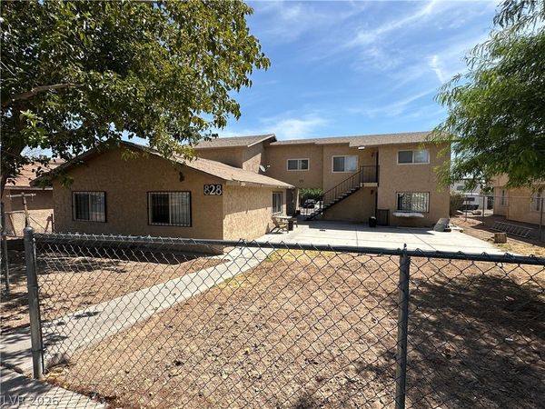 828 Held Road , Las Vegas, NV 89101