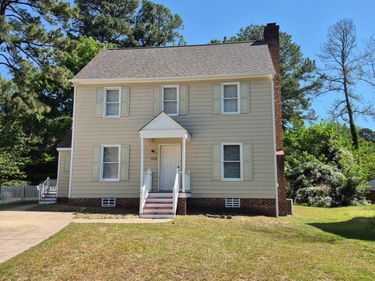 7220 Ewing Place, Raleigh, NC 27616
