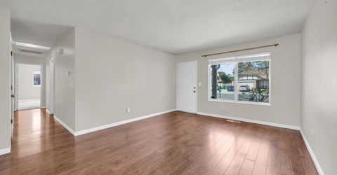 1701 Clover Leaf Drive, Sparks, NV 89434 Photo