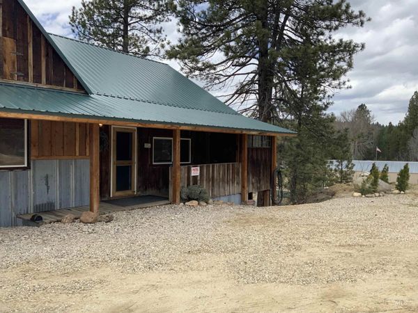 117 E Hill Road, Idaho City, ID 83631
