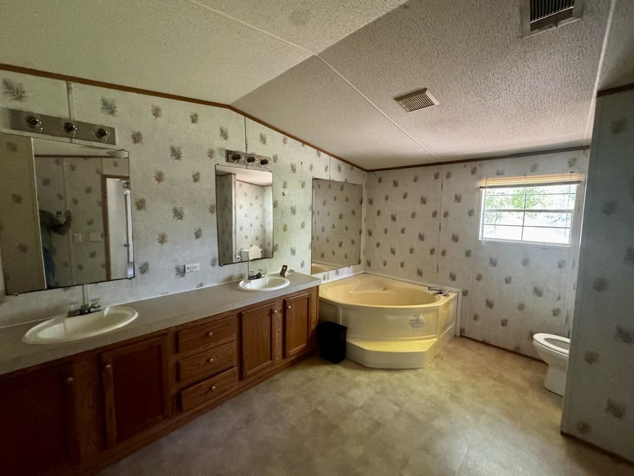 496 NE Centaury Way, Lee, FL 32059 Photo