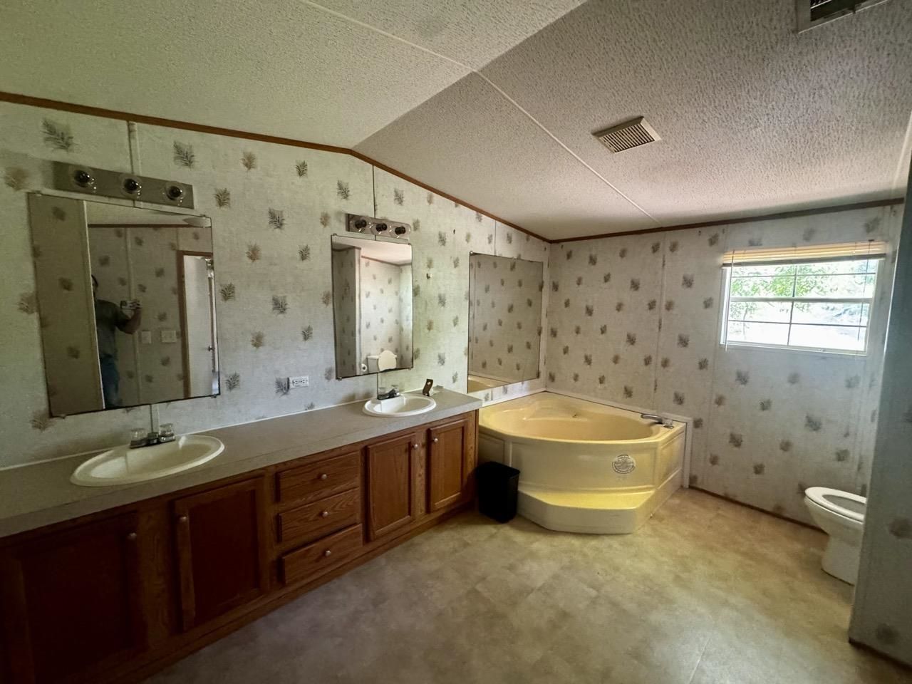 496 NE Centaury Way, Lee, FL 32059 Photo