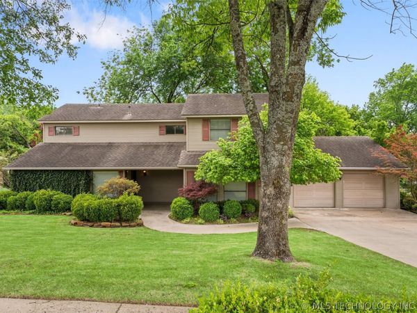 3717 Ravenwood Drive , Bartlesville, OK 74006