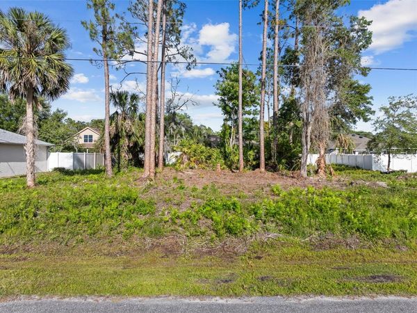 7 ZEALAND PLACE , PALM COAST, FL 32164