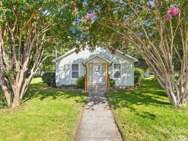 604 S Zion Street , Landis, NC 28088