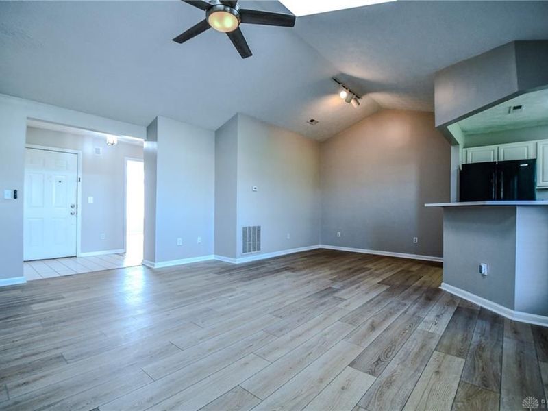 9439 Captiva Bay Drive, Miami Township, OH 45342 Photo 11
