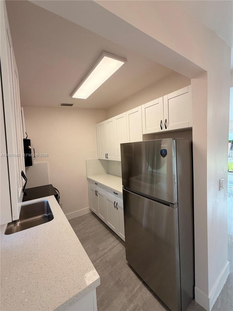 318 NW 30th Ter, Fort Lauderdale, FL 33311 Photo