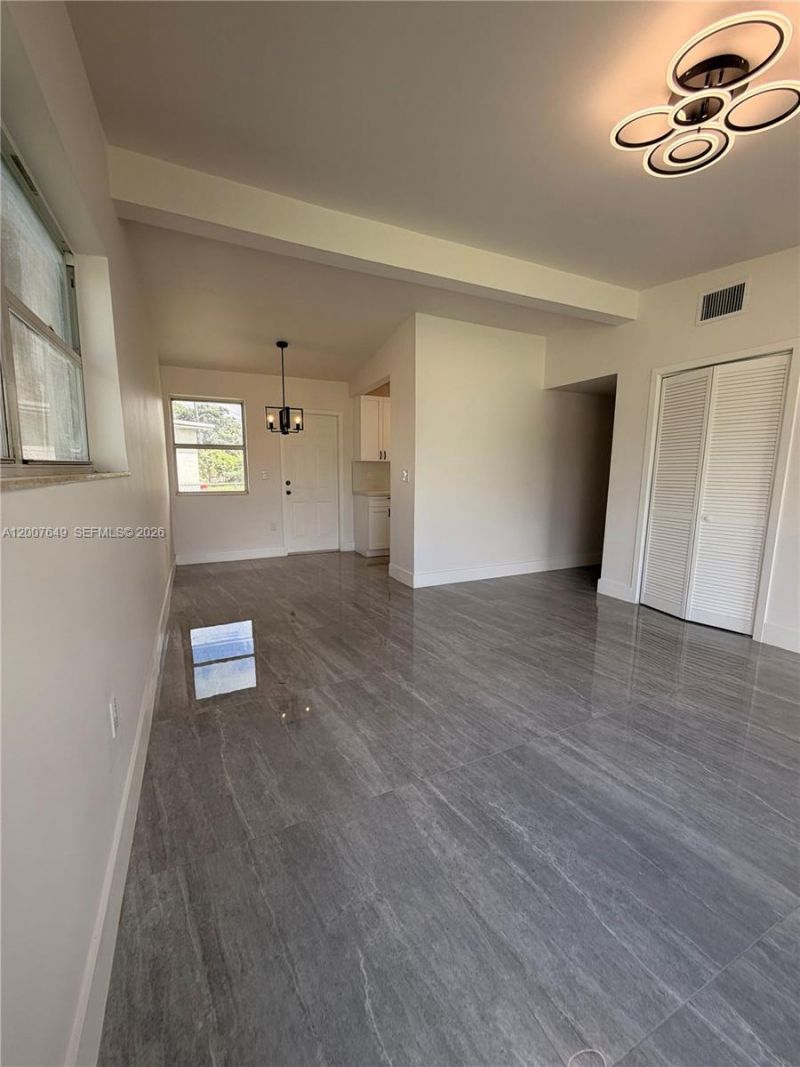 318 NW 30th Ter, Fort Lauderdale, FL 33311 Photo