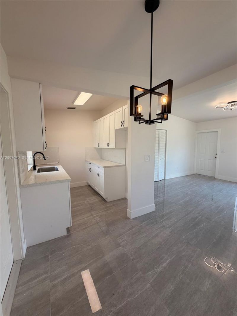 318 NW 30th Ter, Fort Lauderdale, FL 33311 Photo
