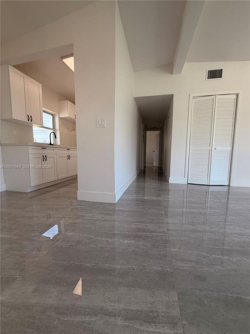 318 NW 30th Ter, Fort Lauderdale, FL 33311 Photo