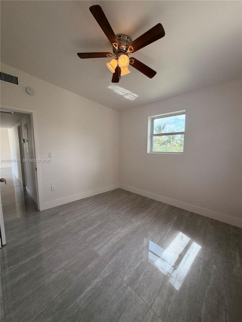 318 NW 30th Ter, Fort Lauderdale, FL 33311 Photo