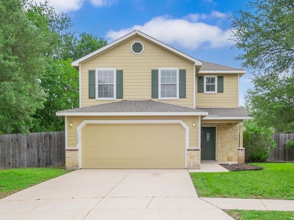 16642 EMERALD BLF, Selma, TX 78154