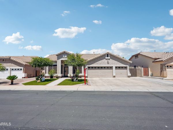 8334 W Marlette Avenue, Glendale, AZ 85305