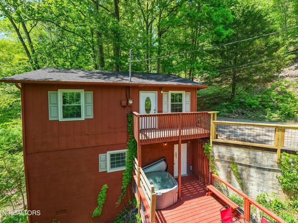 375 Sugar Mountain Way, Pigeon Forge, TN 37863