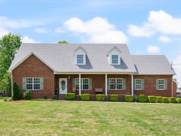 637 Coopertown Rd , Unionville, TN 37180