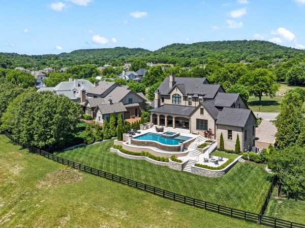 5214 Wildings Blvd, College Grove, TN 37046