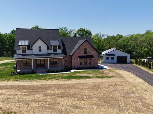 55 Crenshaw Rd , Hartsville, TN 37074