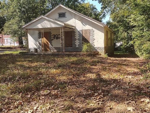 382 Southbend Avenue , Atlanta, GA 30315