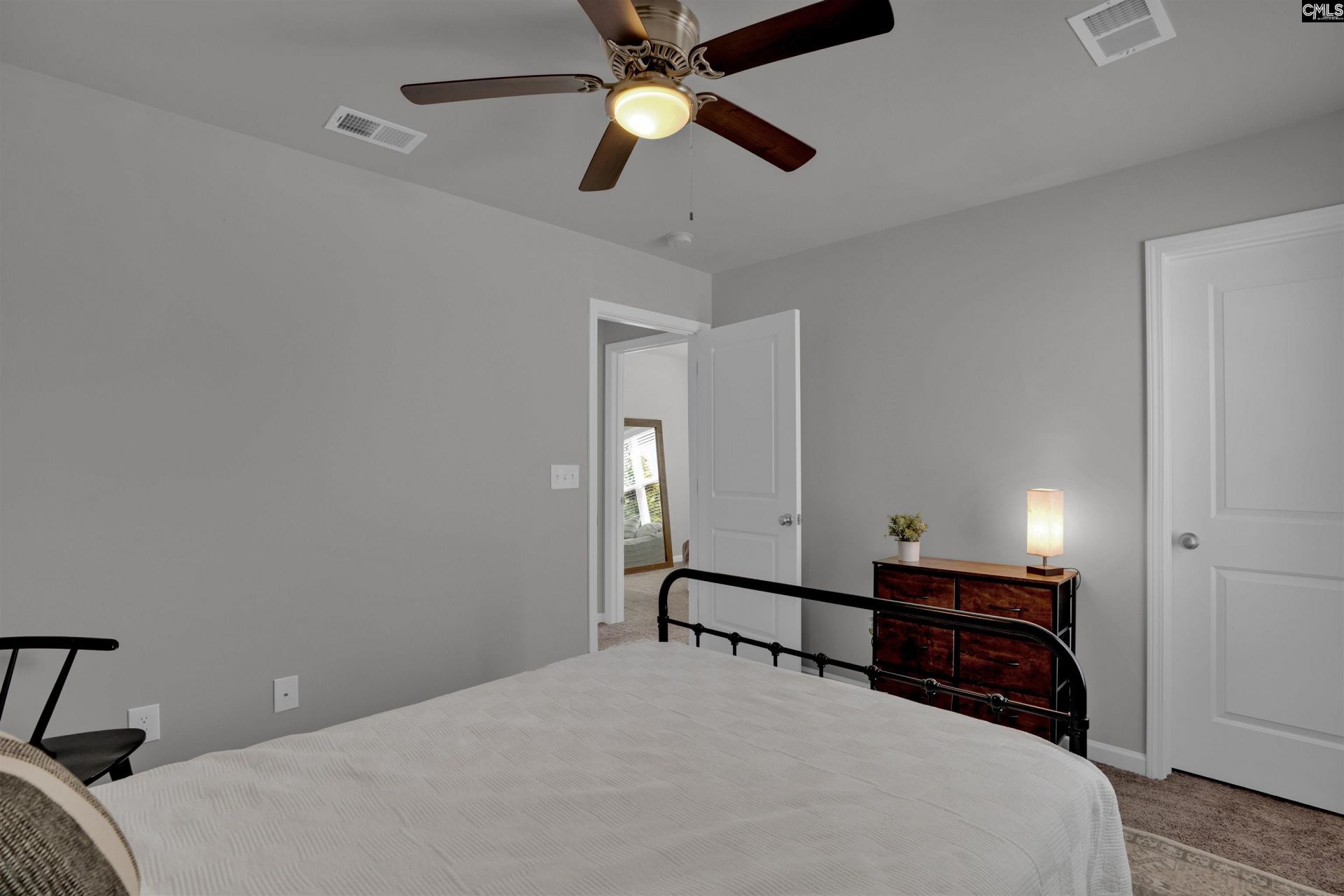 913 Tanreall Drive Photo 24