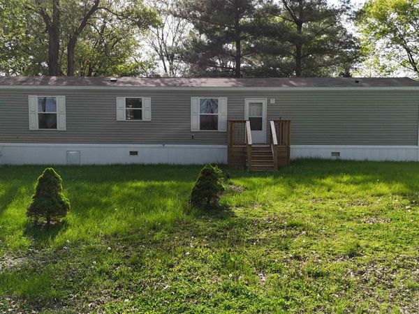 206 E 1st Street, Burnettsville, IN 47926