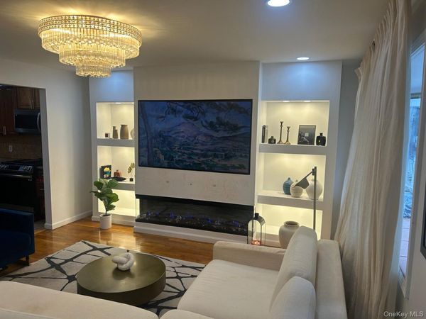 264 Hosmer Avenue , Bronx, NY 10465