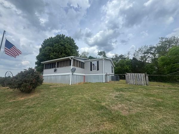 1619 Mccormick Ridge Rd, Red Boiling Springs, TN 37150