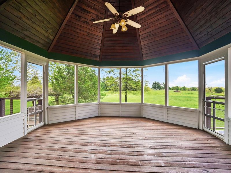 8290 Dustin Road, Galena, OH 43021 Photo 16