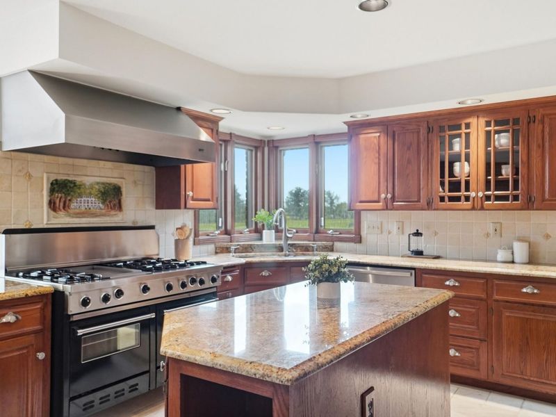8290 Dustin Road, Galena, OH 43021 Photo 17