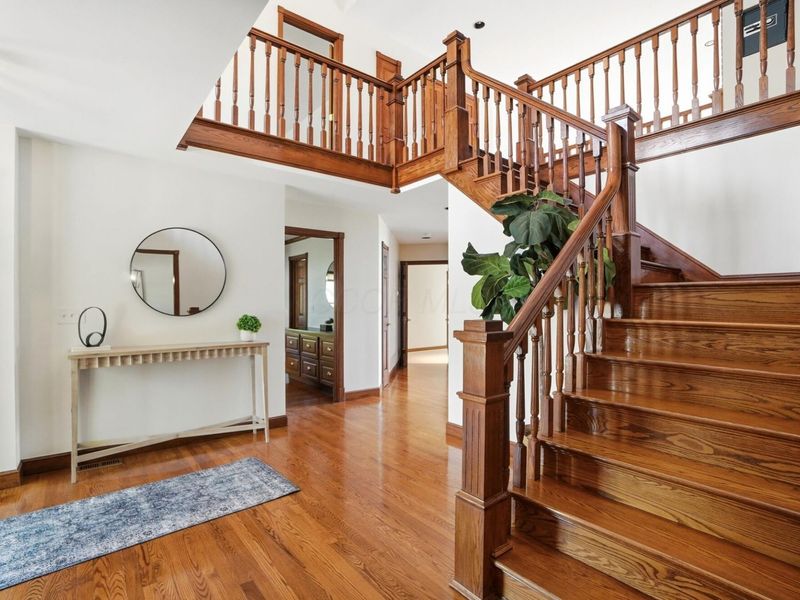 8290 Dustin Road, Galena, OH 43021 Photo 6