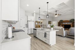 330 Canyon Dr.  photo 4