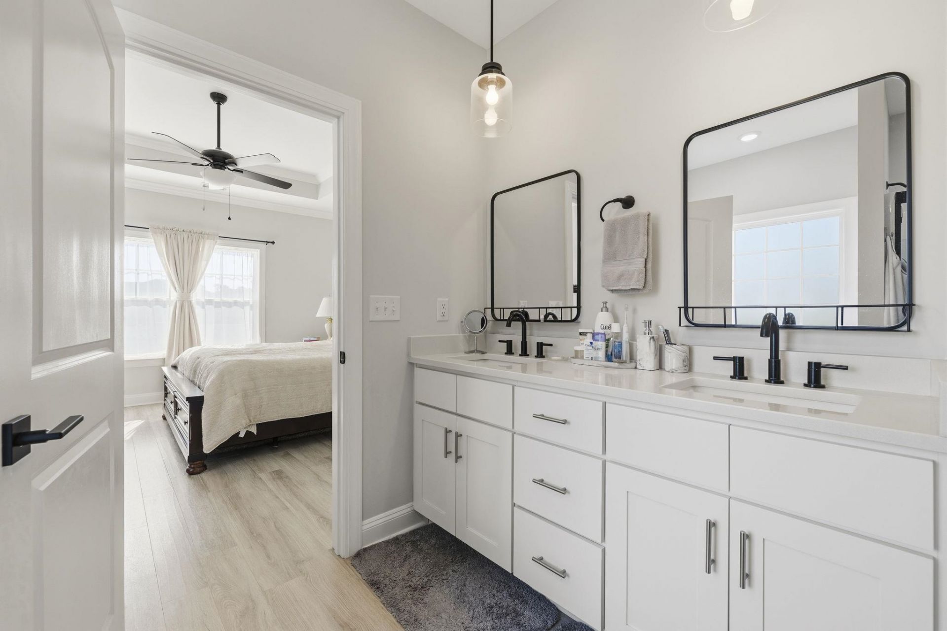 330 Canyon Dr.  Photo 23