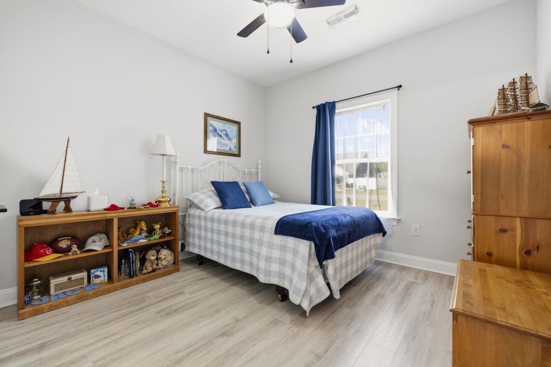 330 Canyon Dr.  Photo 26