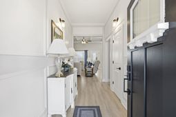 330 Canyon Dr.  photo 4