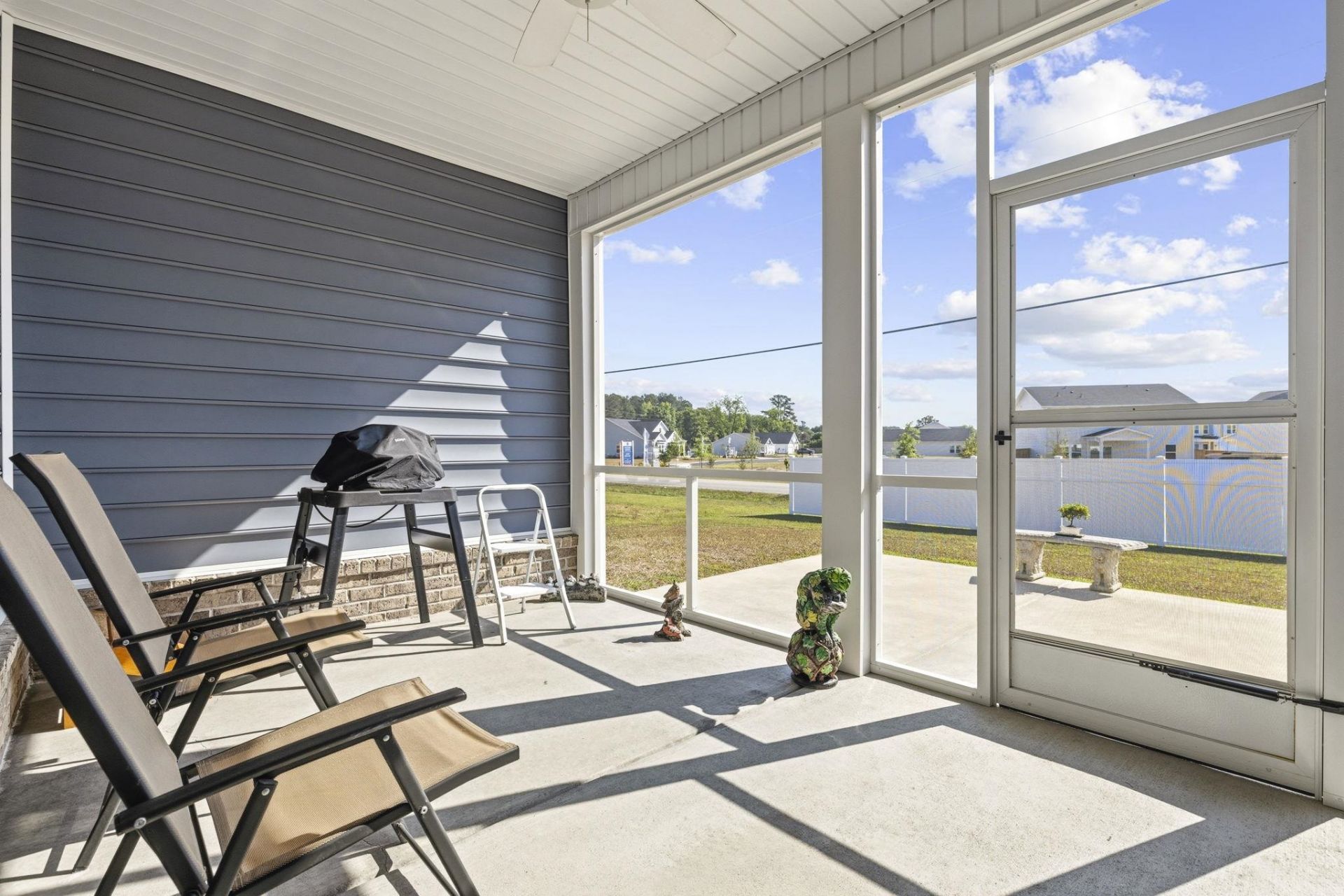 330 Canyon Dr.  Photo 30