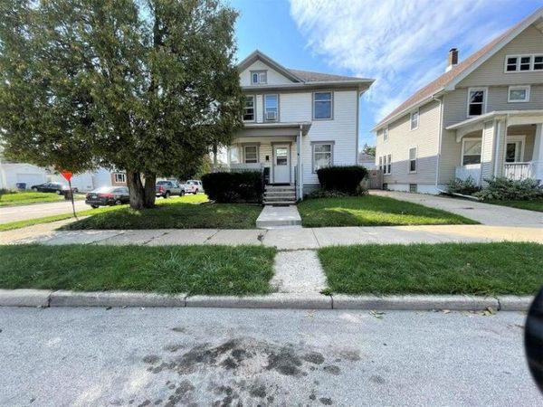 2401 Hansen AVENUE, Racine, WI 53405